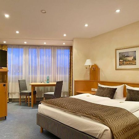 Russmann Hotel & Living Goldbach  Ngoại thất bức ảnh