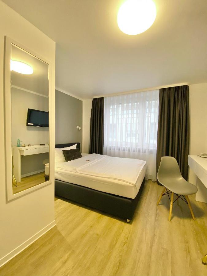 Russmann Hotel & Living Goldbach  Ngoại thất bức ảnh