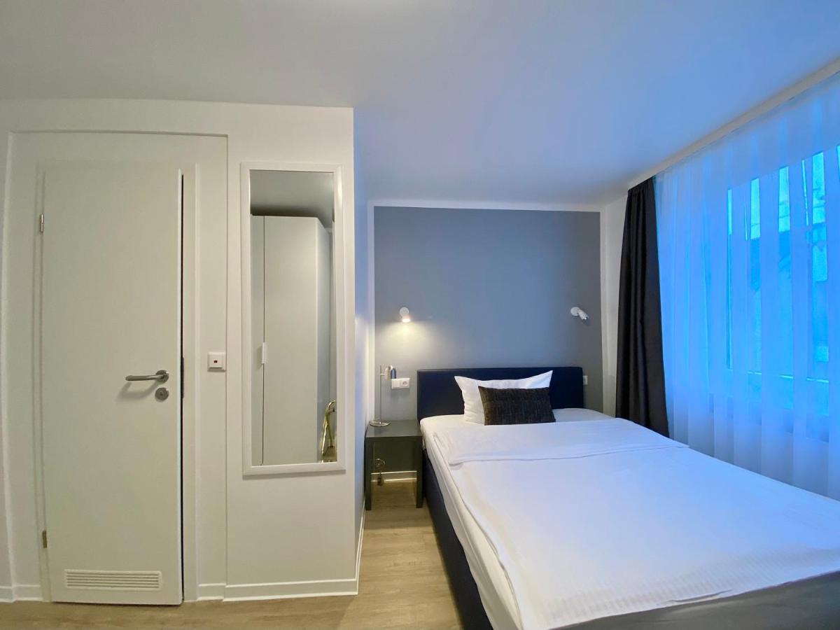 Russmann Hotel & Living Goldbach  Ngoại thất bức ảnh