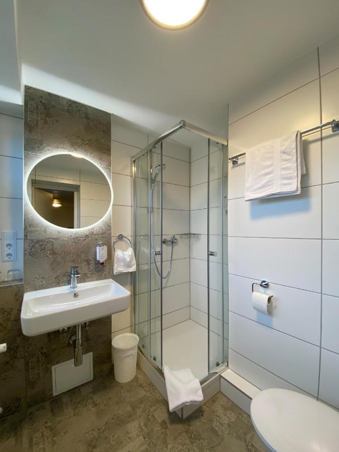 Russmann Hotel & Living Goldbach  Ngoại thất bức ảnh